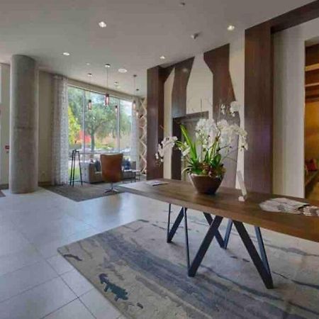 شقة Htown Downtown Oasis هيوستن المظهر الخارجي الصورة